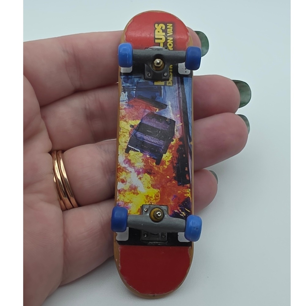 Tech Deck Fingerboard 96mm Red Hook-Ups Explosion Van Used Condition